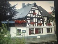 Mehrgenerationenhaus mit Ausbaupotential und ehem. traditioneller Gaststätte im herzen von Elz - Elz