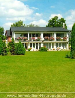 Seeblick, Bademöglichkeit und Sauna - Große Maisonettewohnung in Zechlinerhütte - Rheinsberg