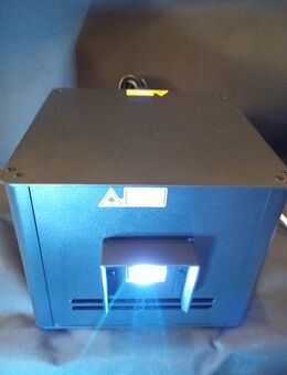 Neuwertiger WaveRay HydroBeam 10W 30k RGB Outdoor Laser zu Verkaufen - Dresden