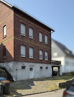 Zweifamilienhaus mit Potenzial in ruhiger Wohngegend! - Siegen (Universitätsstadt)