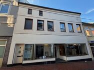2 Mehrfamilienhäuser mit 3 Wohnungen und 1 Gewerbe mitten in der Altstadt - Schleswig