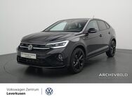 VW Taigo, 1.5 TSI R-Line, Jahr 2022 - Leverkusen