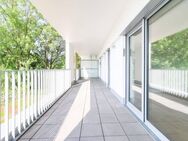 *Erstbezug* *Traumhafter Main-Blick* - Lichtdurchflutete 3-Zi.-Wohnung in bester Lage von FFM! - Frankfurt (Main)