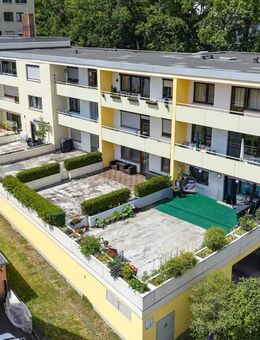 Achtung Kapitalanleger! Toll sanierte 3-Zimmer-Wohnung mit Terrasse und TG-Stellplatz in ruhiger Coburger Stadtrandlage - Coburg