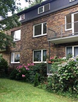 Modernisierte 2,5 Zimmer-Dachgeschosswohnung in HH-Eidelstedt - Hamburg