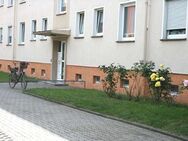 2 Nettokaltmieten frei! Erstbezug nach Sanierung, sonnige 3-Zimmer-Wohnung mit Balkon, 2. OG - Wittenberg (Lutherstadt) Wittenberg