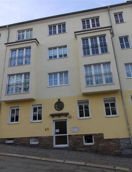 2 Raum mit Balkon und schöner Aussicht in ruhiger Zentrumslage - Plauen