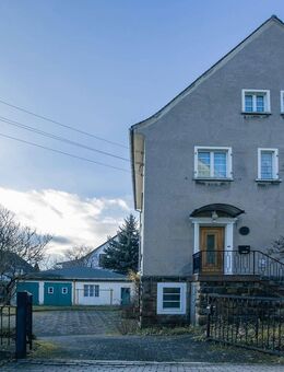Gestalten Sie Ihre Träume: Ein- oder Zweifamilienhaus mit gewerblichem Bereich - Neustadt (Sachsen)