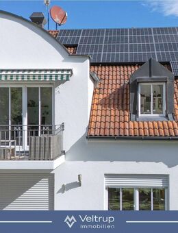 Lichtdurchflutete Dachgeschoss-Wohnung mit zwei Balkonen in Greifenberg - Greifenberg