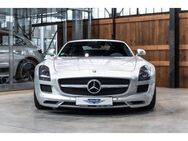 Mercedes-Benz SLS AMG Roadster - Neuss