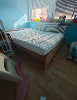 Schlafzimmer Bett+Matratze - Spraitbach