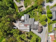 Wohnen, lagern, vermieten, wachsen - Sagenhafte ca. 1.829 m² Gebäudefläche! - Herford (Hansestadt)