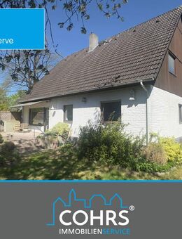 Wohnjuwel in Adolphsheide - inkl. Ausbau-Reserve und riesigem Grundstück! - Bad Fallingbostel