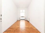 Mitten in Moabit: Maisonette-Wohnung mit 52 m² großem Dachraum zum Selbstausbau - Berlin