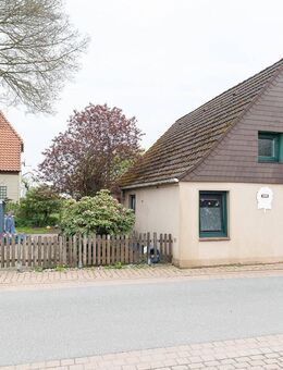RESERVIERT ! Klein aber fein! Einfamilienhaus mit Potenzial in Oberndorf - Oberndorf (Niedersachsen)