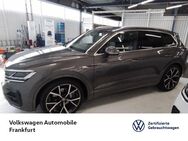 VW Touareg, 3.0 TDI V6 R-Line IQ Light Touareg, Jahr 2022 - Neu Isenburg