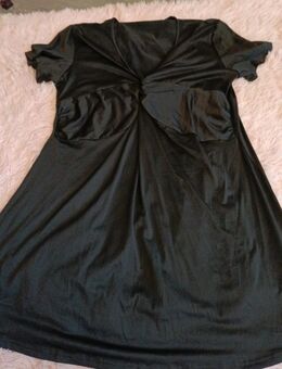 Kleid Gr. 5XL - Wolfsburg