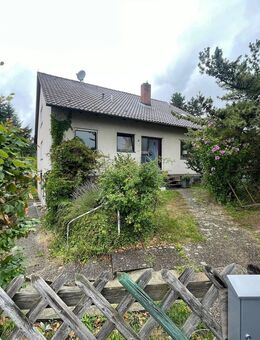 Generationenhaus Platz für die ganze Familie mit riesigem Garten - Schwabach
