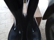 Latexmann spritzt ihr die Stiefel an oder strippt in gummi - Weißenburg (Bayern)