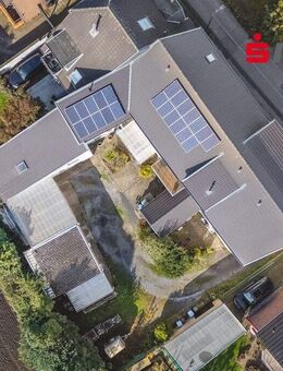 Mehrfamilienhaus-Duo mit insg. 5 Wohneinheiten, großem Innenhof und Potenzialflächen in ruhiger Lage - Würselen