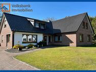 Ein-Zweifamilienhaus mit großem Grundstück ohne direkte Nachbarn! - Rhauderfehn