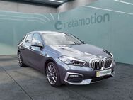 BMW 120, i Luxury Line digitales, Jahr 2021 - München