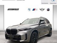 BMW X5, xDrive50e M-Sport Pro Glasd Skyl Sitzbel Akkustikvergl, Jahr 2022 - Rosenheim