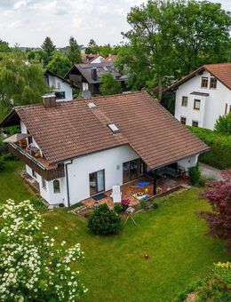 Wohnen oder neu gestalten - Großes Gartengrundstück mit Einfamilienhaus - Vaterstetten