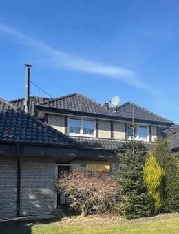 ***STEGEHUIS GMBH*** Zweifamilienhaus mit großes Grundstück im Gronau. Sehr geeignet für Zwei Generationen!!!! - Gronau (Westfalen)