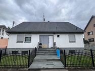 Luxus Einfamilienhaus mit Pool und Sauna - Köln