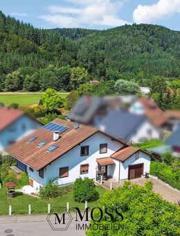 Freistehendes Haus mit Einliegerwohnung in zentraler Lage - Schopfheim