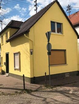 Sanierter Wohntraum - vermietetes Einfamilienhaus mit Dachterrasse in Heßheim - Heßheim