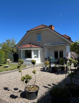 Gepflegtes Einfamilienhaus mit Gästebereich in ruhiger Sackgassenlage in Molfsee - Molfsee