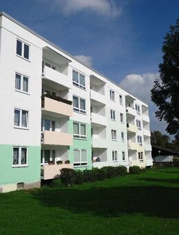 2 Zimmer mit Balkon, jetzt anmieten schnell einziehen. - Dortmund
