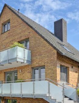 Repräsentatives und großzügiges Einfamilienhaus mit Einliegerwohnung in Bochum-Eppendorf - Nähe Südpark - Bochum