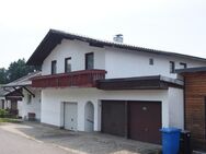 Großes Wohnhaus bei Gotteszell, mit drei Wohnbereichen sucht neue Eigentümer - Haus Zachenberg - Zachenberg