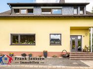 Freistehendes Mehrfamilienhaus in Schüller - Garten, Terrasse & Solaranlage - Schüller