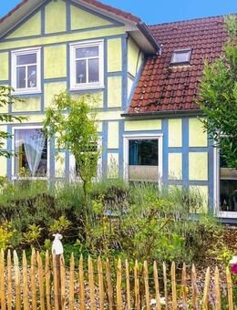 Sehr gepflegtes Einfamilienhaus, 4 Zimmer, Terrasse, Nebengelass in Späningen (Altmark) bezugsfertig - Bismark (Altmark)
