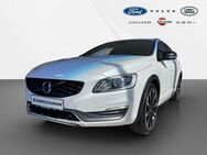 Volvo V60, 2.0 Cross Country D4 Summum, Jahr 2016 - Jena