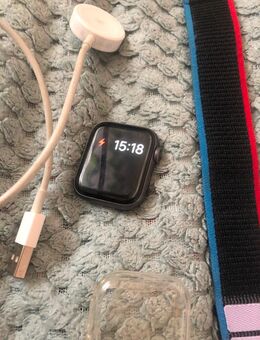 Apple Watch 4 Series 40 mm schwarz - Weilburg
