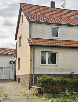 Doppelhaushälfte in Hollenstedt mit großem Garten - Northeim
