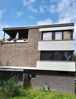 Sehr schicke Wohnung mit Weserblick für den gehobenen Anspruch in Brake - Brake (Unterweser)