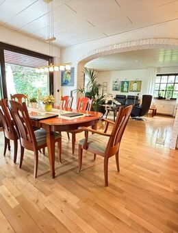 hochwertige 2-Zimmerwohnung mit Garten und Garage - Kleve (Nordrhein-Westfalen)