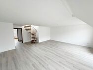 Renovierte Maisonette-Wohnung mit Balkon direkt am Wäldchen und Kanal - Recklinghausen