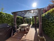 Historisches Wohnen mit Stil: Charmante Maisonettewohnung im Fürstenecker Hof mit Terrasse und TG - Ulm
