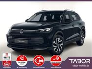 VW Tiguan, 1.5 eTSI 130 MY24, Jahr 2024 - Freiburg (Breisgau)