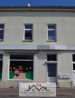 Mehrfamilienhaus in Zentraler Lage von Jarmen. - Jarmen