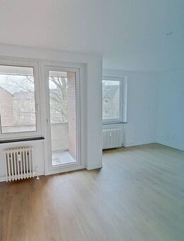 Renovierte 3-Zimmer-Wohnung mit Balkon und Badewanne - Emden