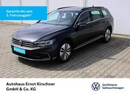 VW Passat Variant, GTE Ap, Jahr 2021 - Moosburg (Isar)