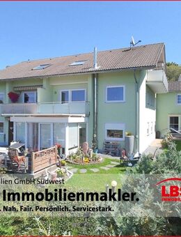 Wohnen mit Weitblick - Gepflegtes Mehrfamilienhaus in Bonndorf in traumhafter Lage - Bonndorf (Schwarzwald)
